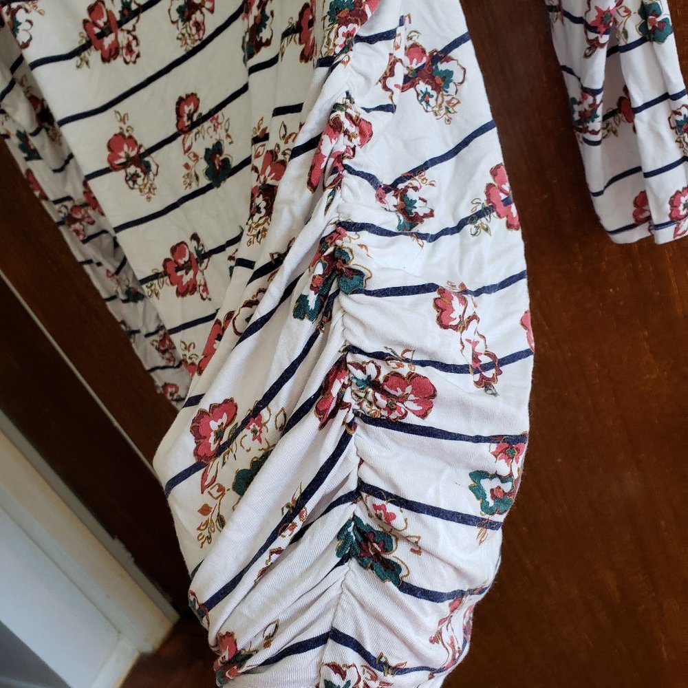 Motherhood Size 3XL Maternity Shirt